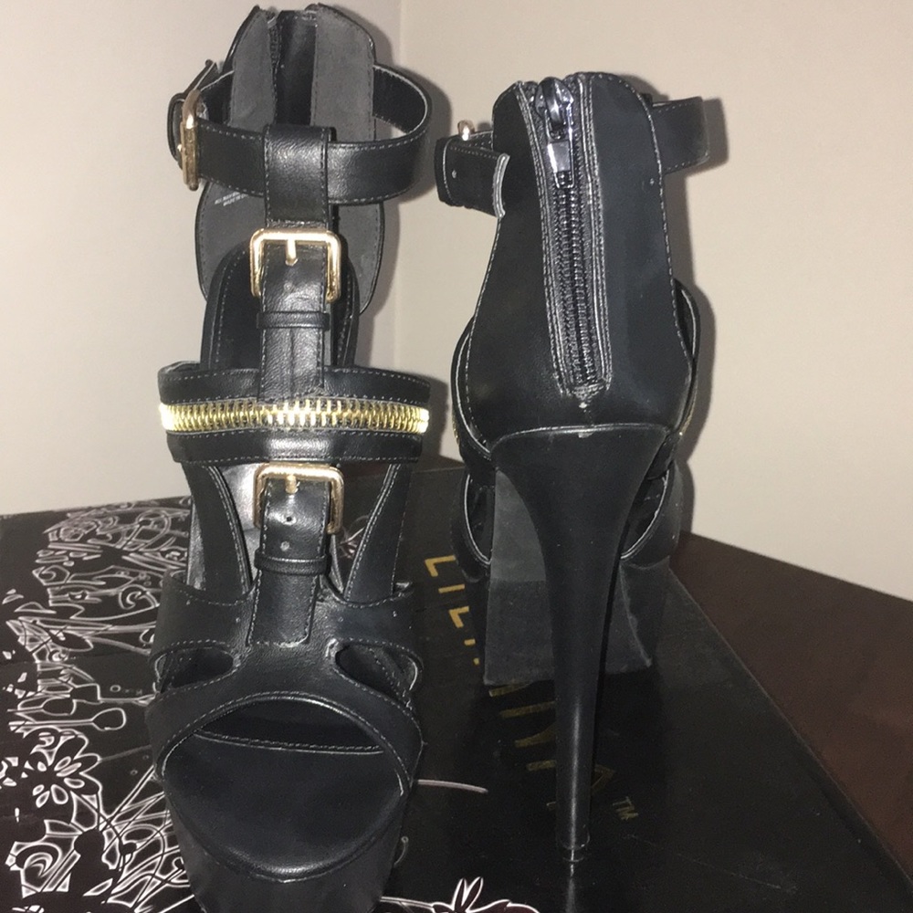 Black with gold detail platform heel